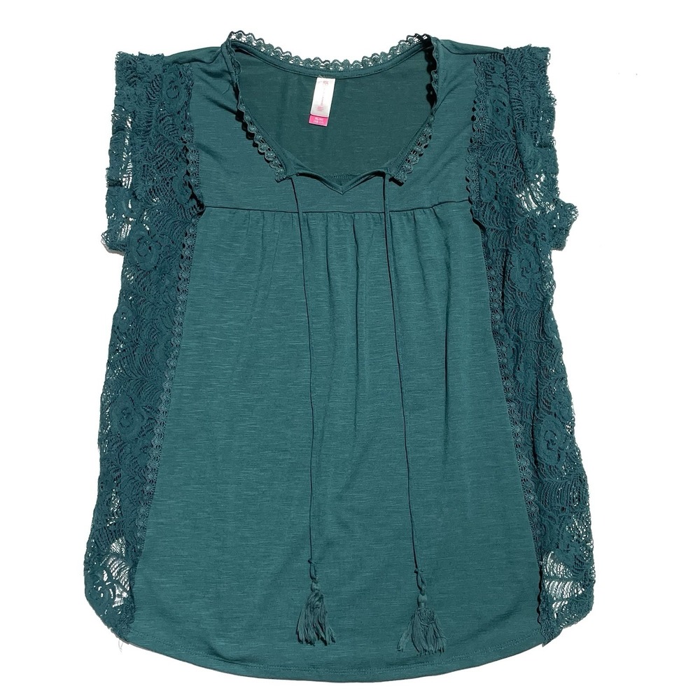 No Boundaries Green Top Juniors Size XL 15/17 Crochet Accents Short Sleeve Shirt